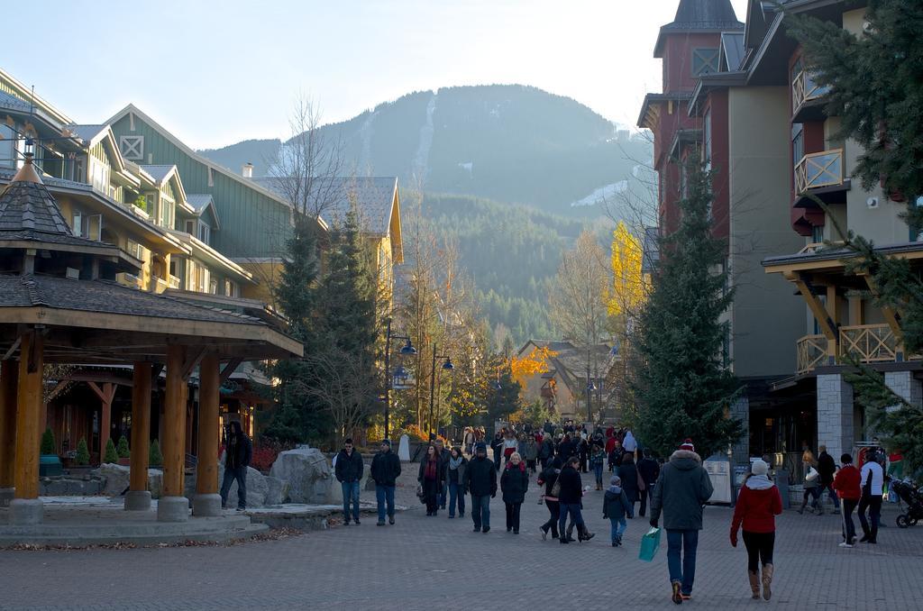 Whistler Blackcomb Vacation Rentals - Village North Exterior photo